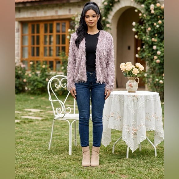 Mystree Sweaters - Shaggy eyelash yarn open front lavendar cardigan by Mystree Women’s Medium nwt